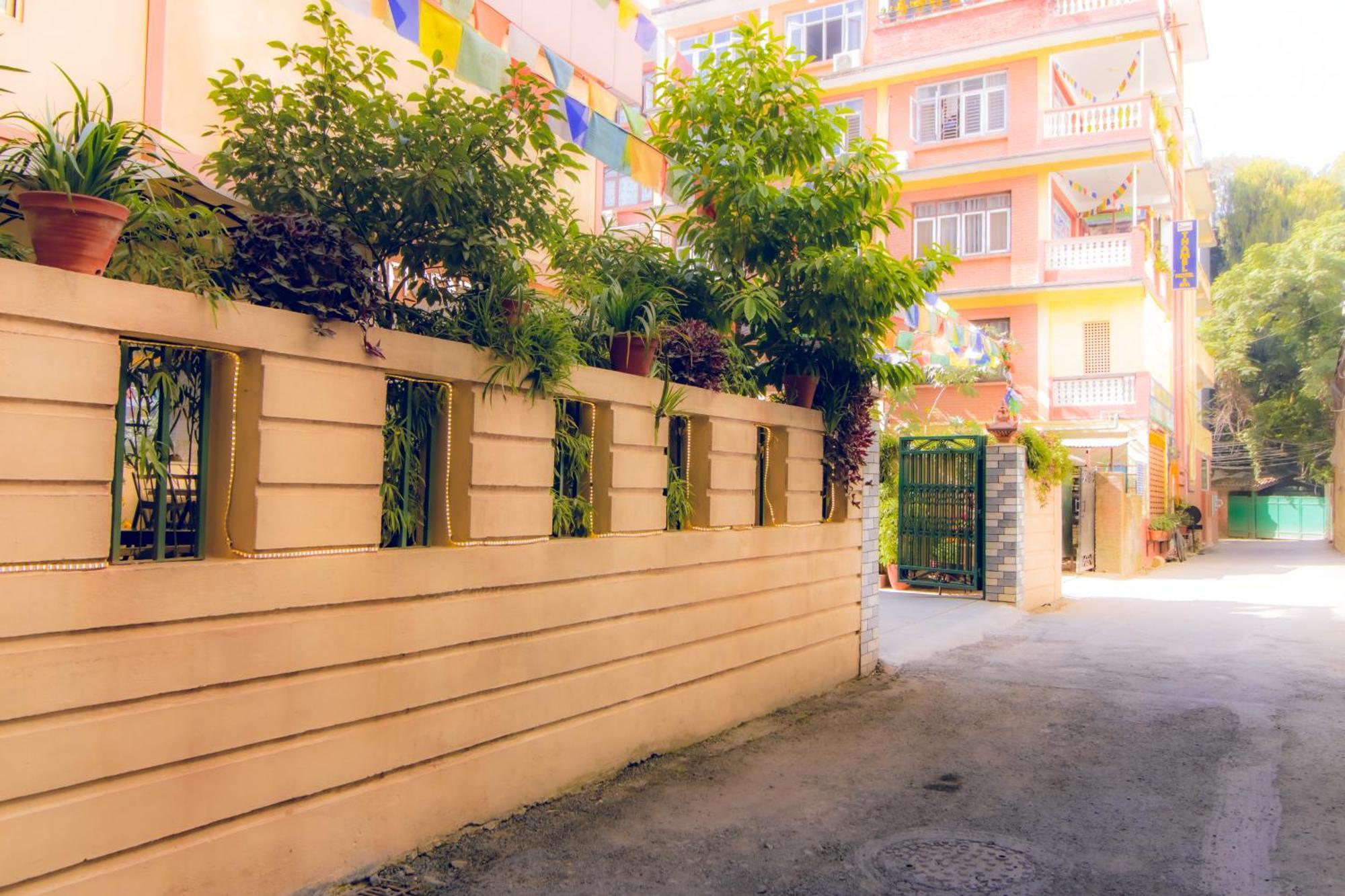 Magnificent Hotel Kathmandu Exterior foto