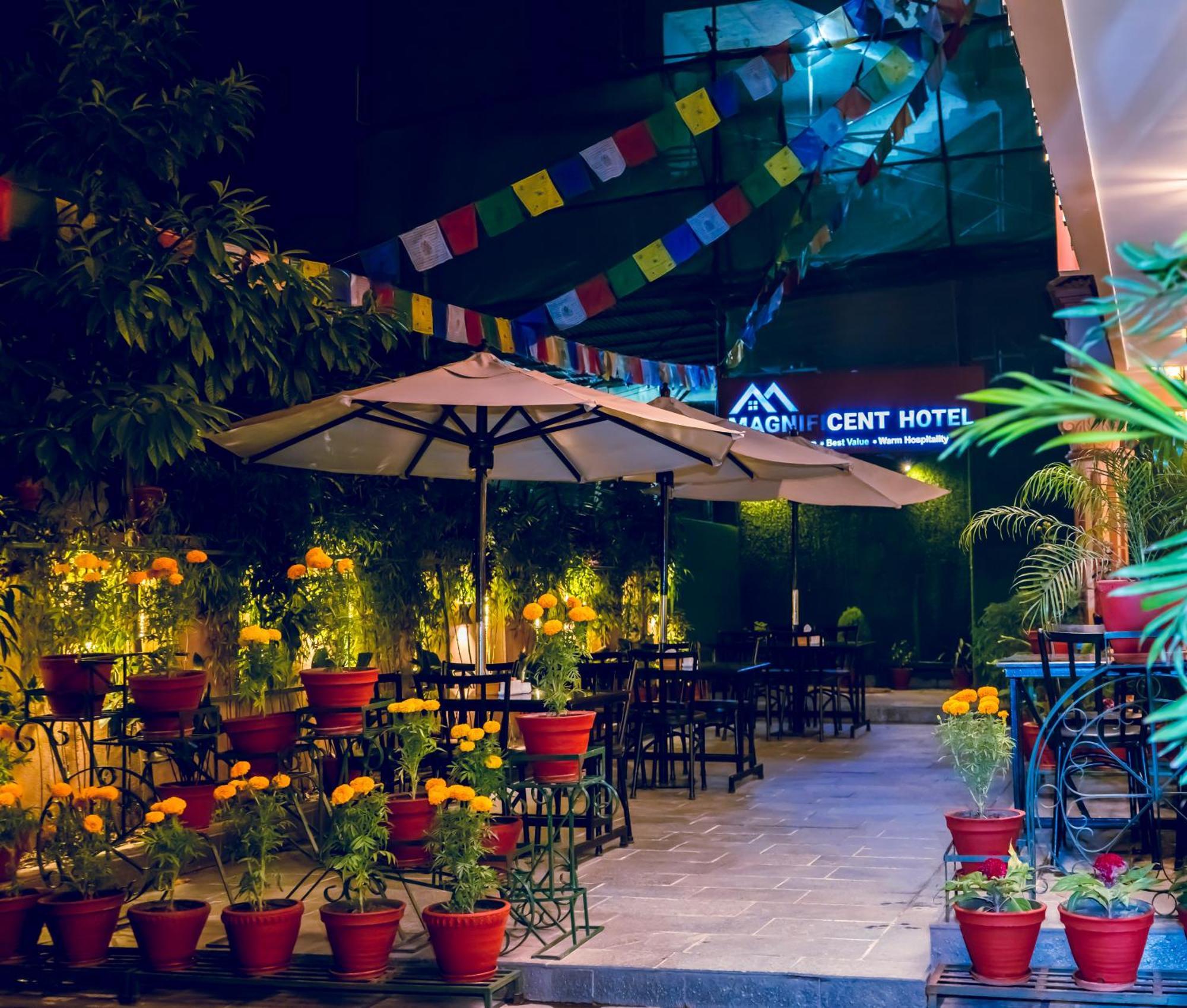 Magnificent Hotel Kathmandu Exterior foto