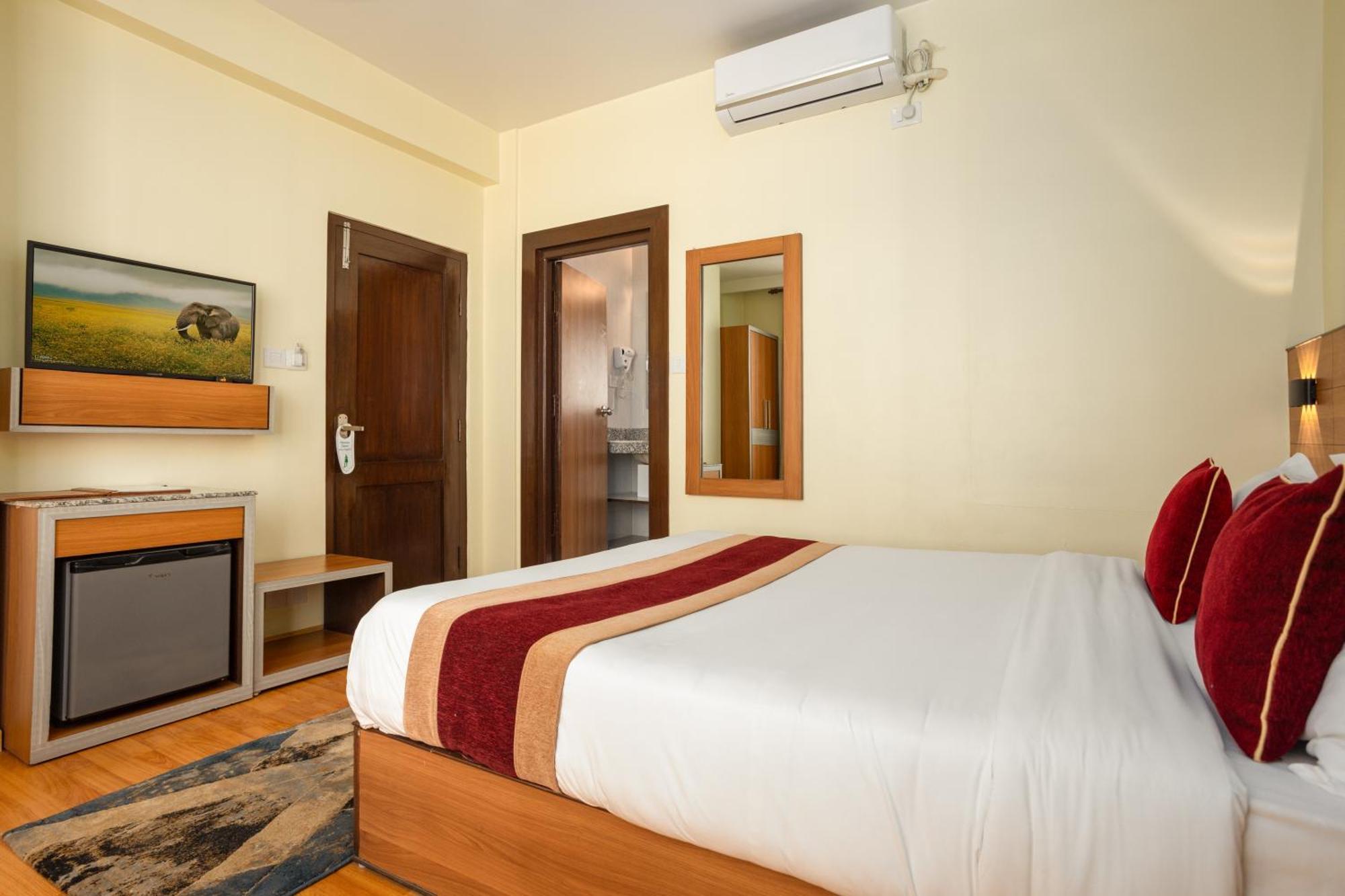 Magnificent Hotel Kathmandu Exterior foto