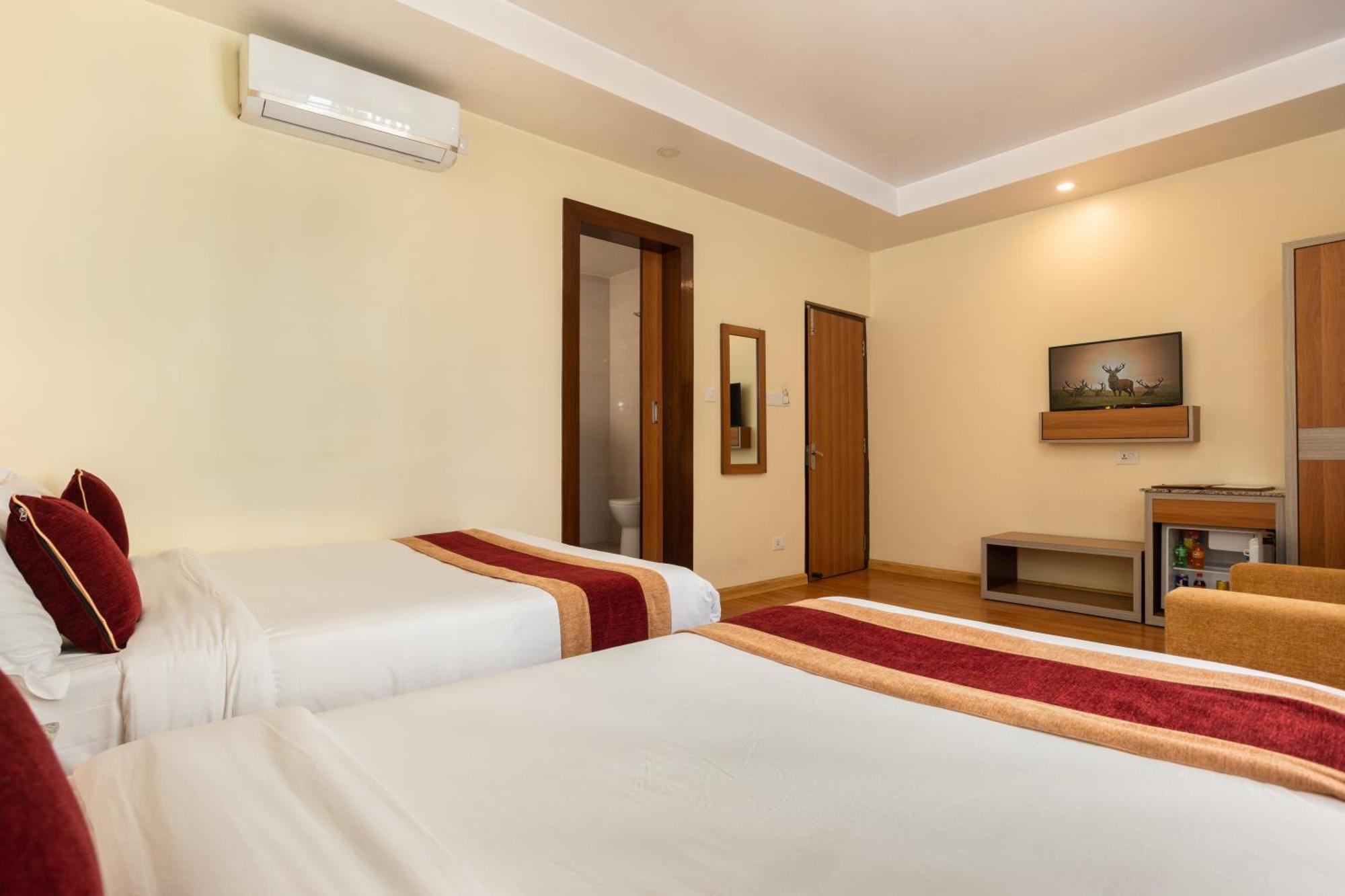 Magnificent Hotel Kathmandu Exterior foto